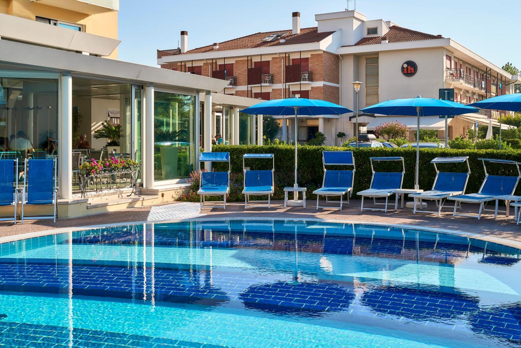 Junior Family Hotel Cavallino-Treporti Exterior foto